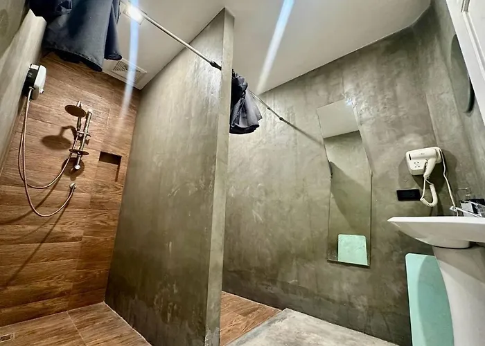 9 Mins To Bts Private King Share Bath Kitchen بيت شباب بانكوك